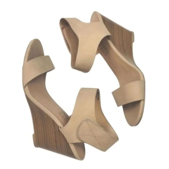 Coconuts by Matisse Wendy Classic Wedge Sandals in Nude Size 7 - Picture 6 of 13